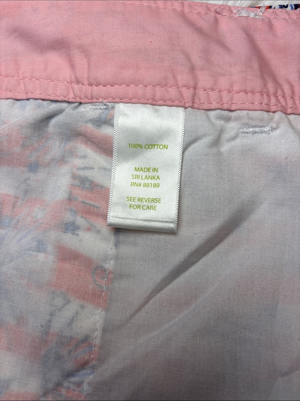 Lilly Pulitzer She's a
Firecracker Callahan Shorts Size 8 VGUC - Picture 9 of 13